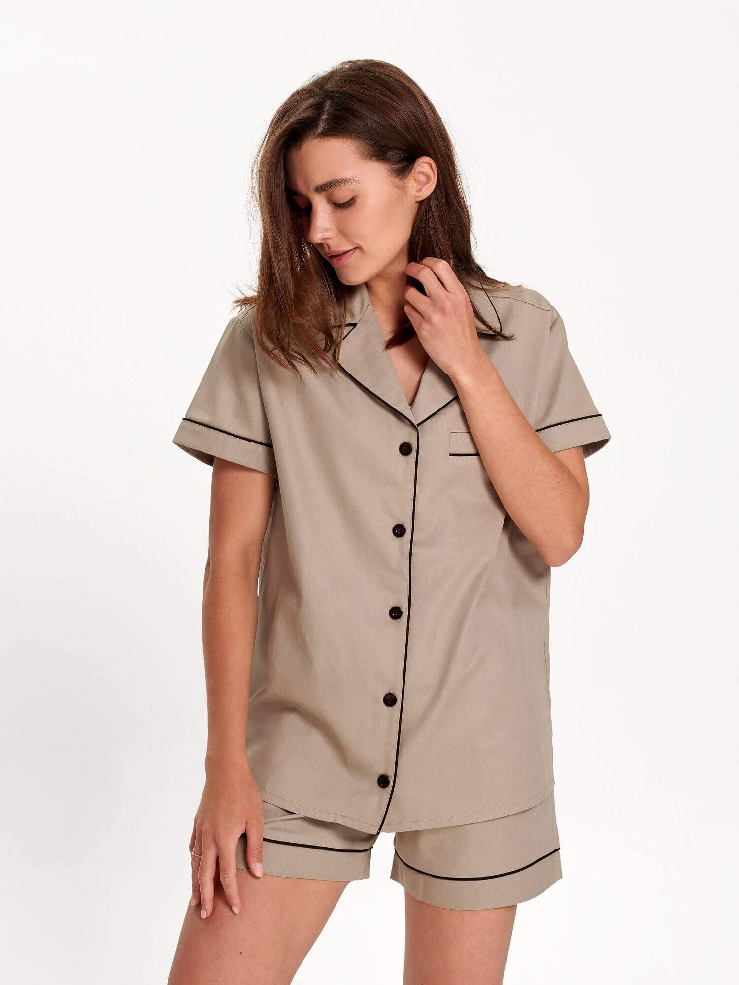 pizama taupe white pocket