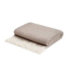 merino wool and cashmere blanket white pocket