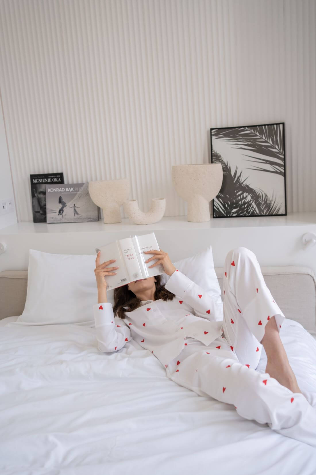 Piżama damska w romantyczny wzór Serduszka White Pocket