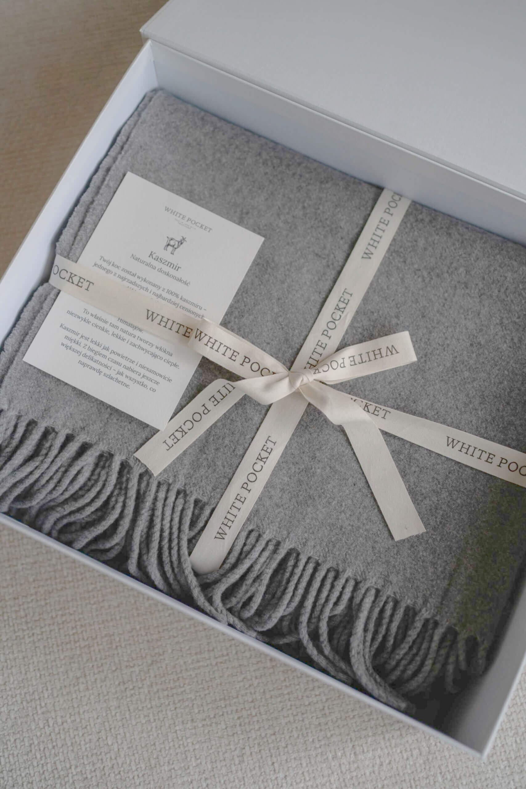 Koc kaszmirowy 100% beżowy