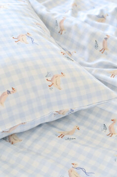 pościel w niebieska krateczke i gąski white pocket